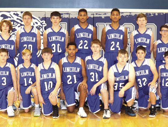 Lincoln Junior High boys basketball team undefeated