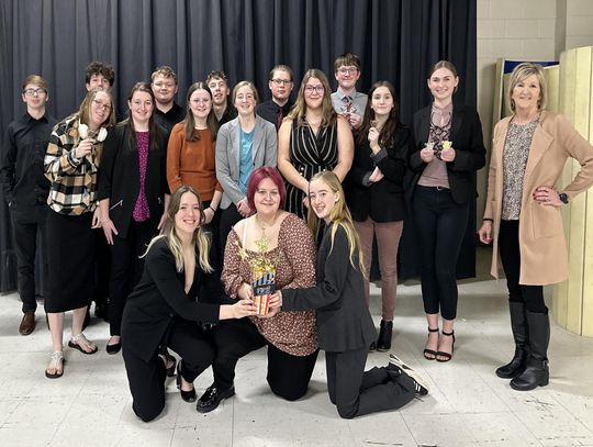  Sylvan-Lucas Speech and Drama Squad places first in Tournament