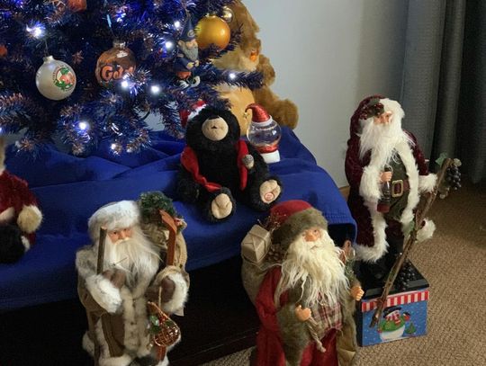 Tis’ the Season for Holiday Home Tours