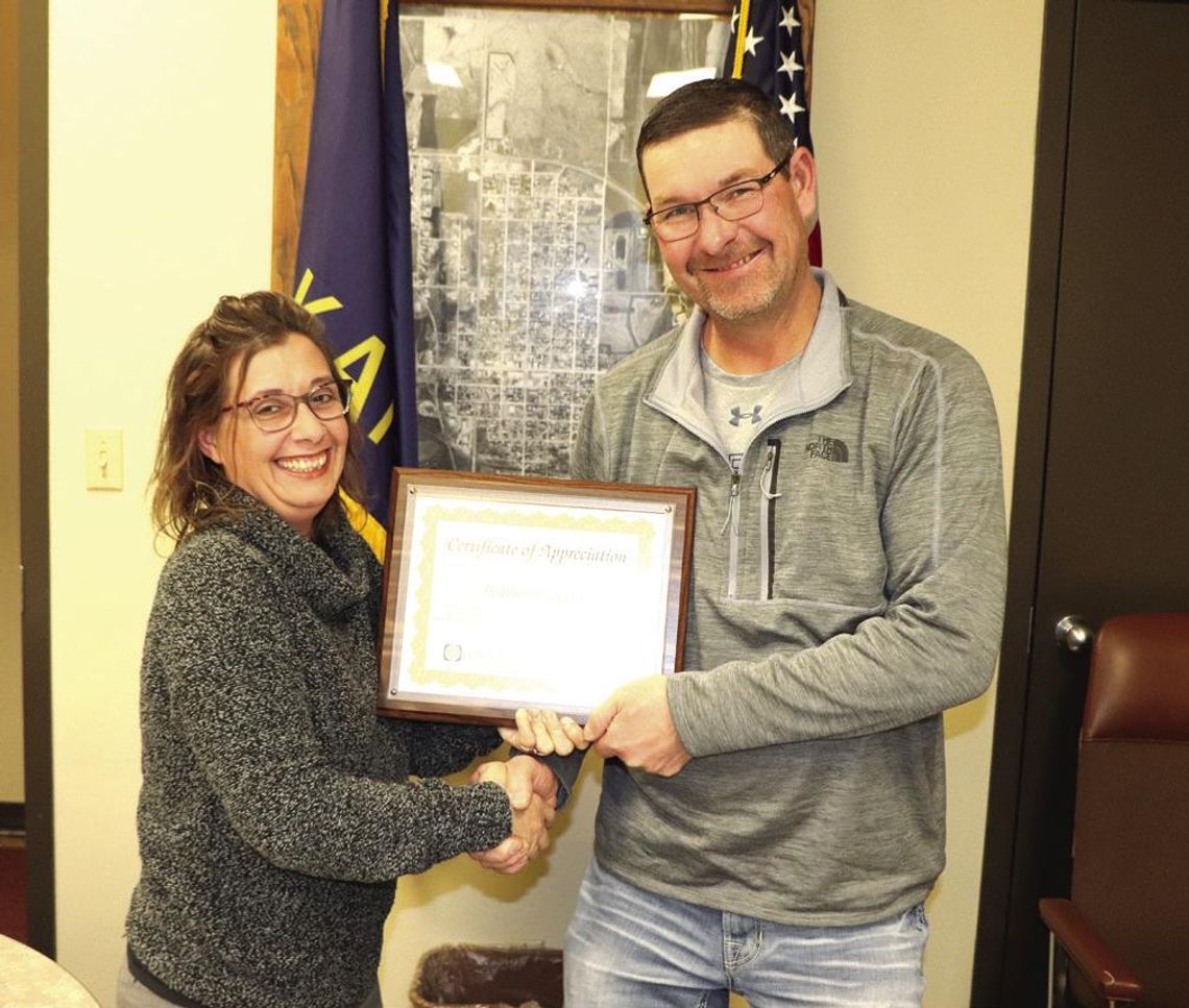 Hillegeist recognized by city council