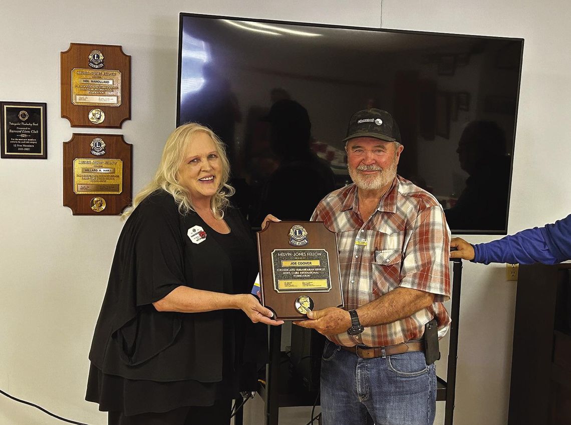 Joe Coover presented award