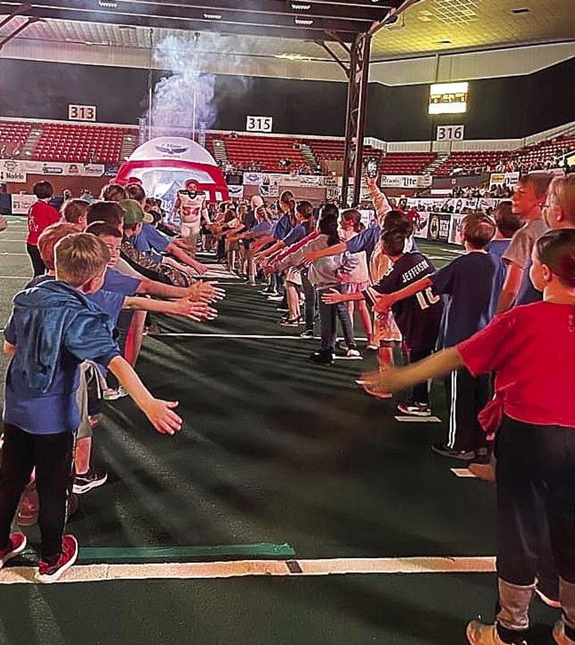 LES students visit Salina Liberty