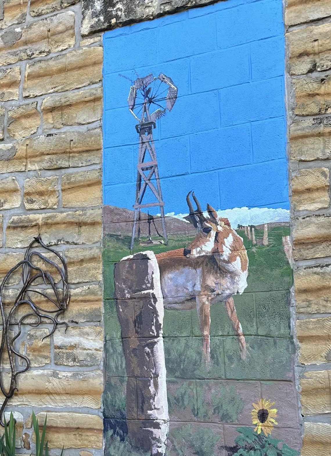 Mural dedicated in Memory of Bob Crangle Mural dedicated in Memory of Bob Crangle