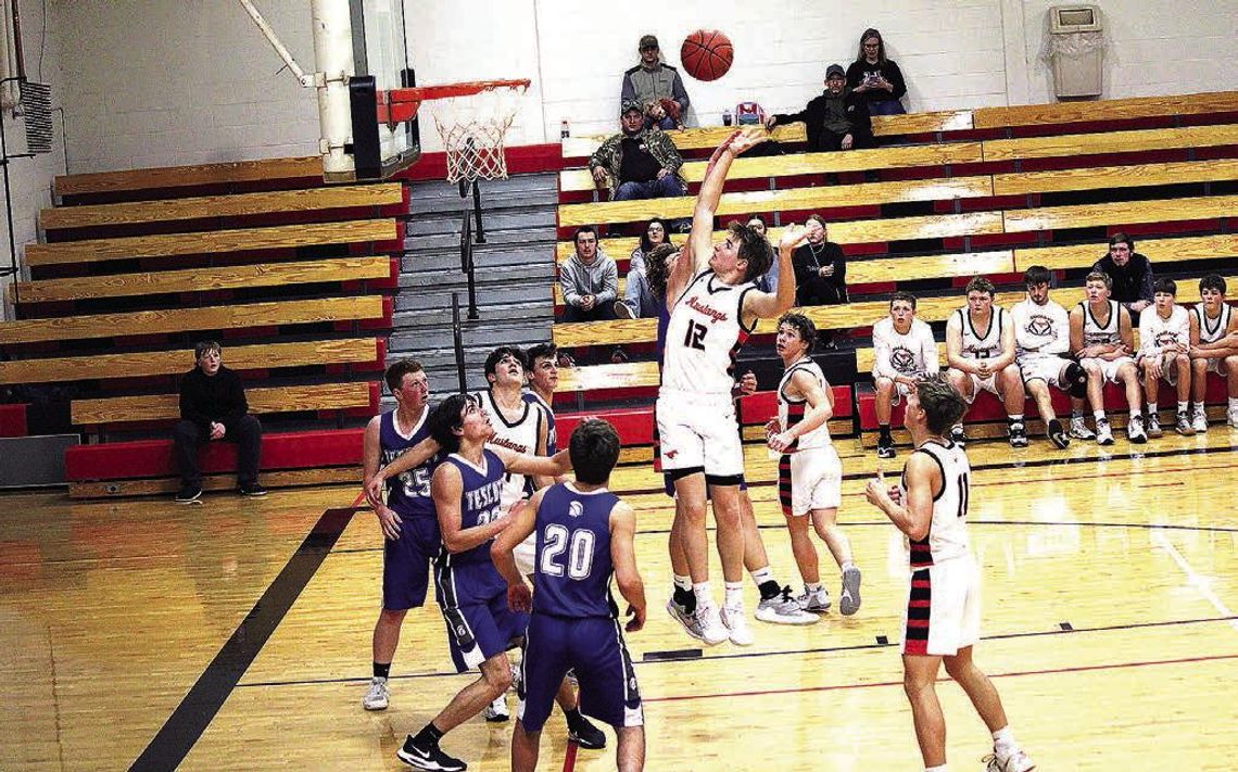 Sylvan-Lucas dominates Tescott