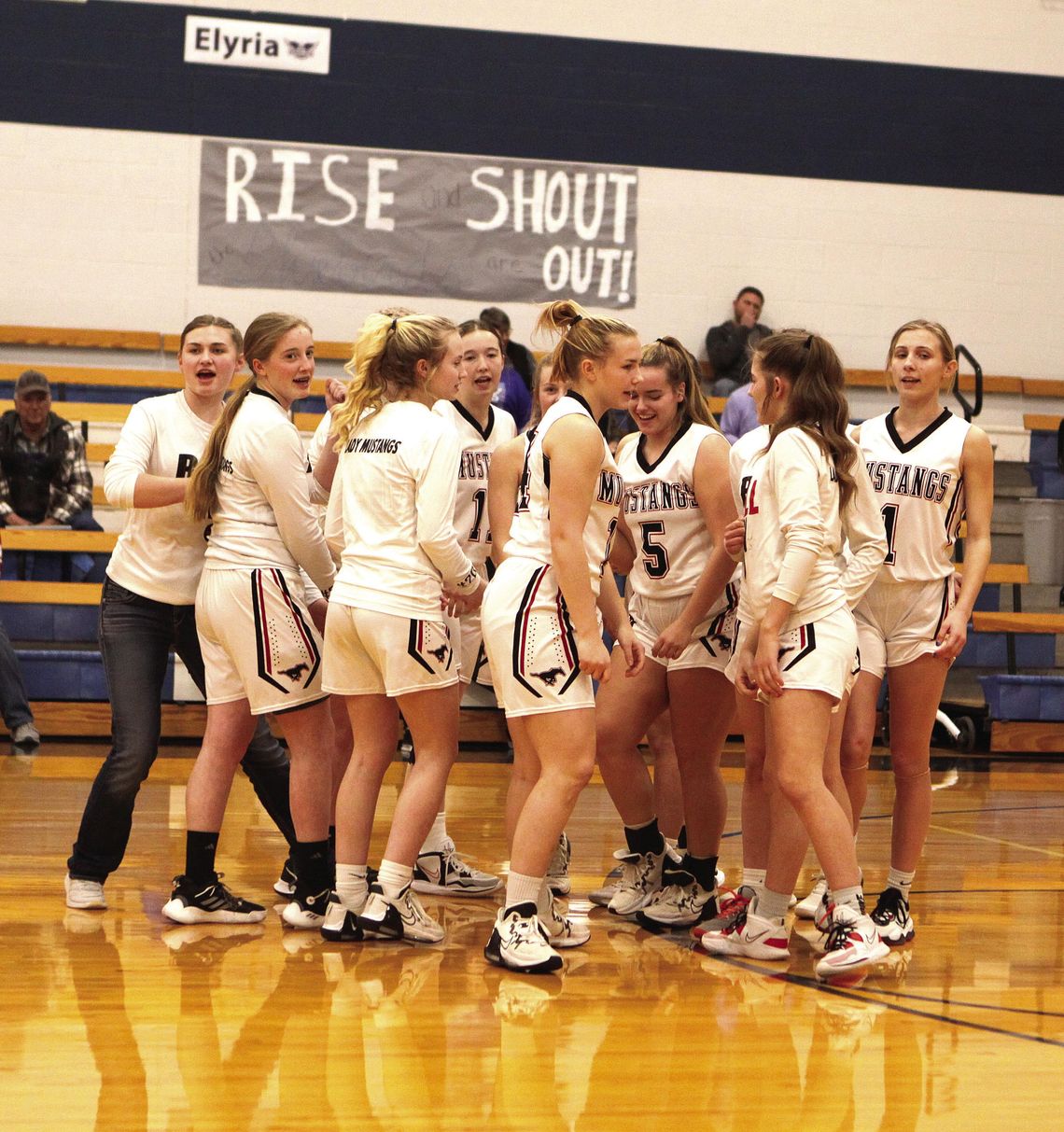 Sylvan-Lucas knocked out by Canton Galva