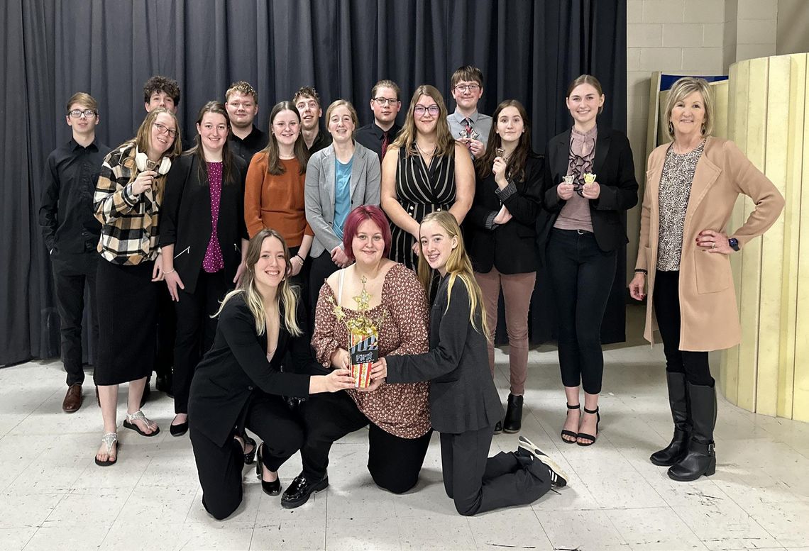  Sylvan-Lucas Speech and Drama Squad places first in Tournament